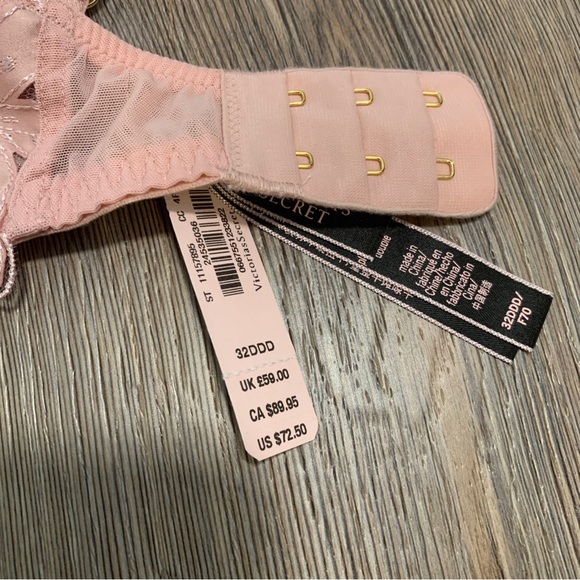 Victoria’s Secret Unlined Underwire Sheer Lace Floral Bra Pink Women’s 32DDD NWT - Picture 4 of 4